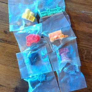 Red Rose Tea Ceramic Figurines. Collection of Eight. NIP (set #1)